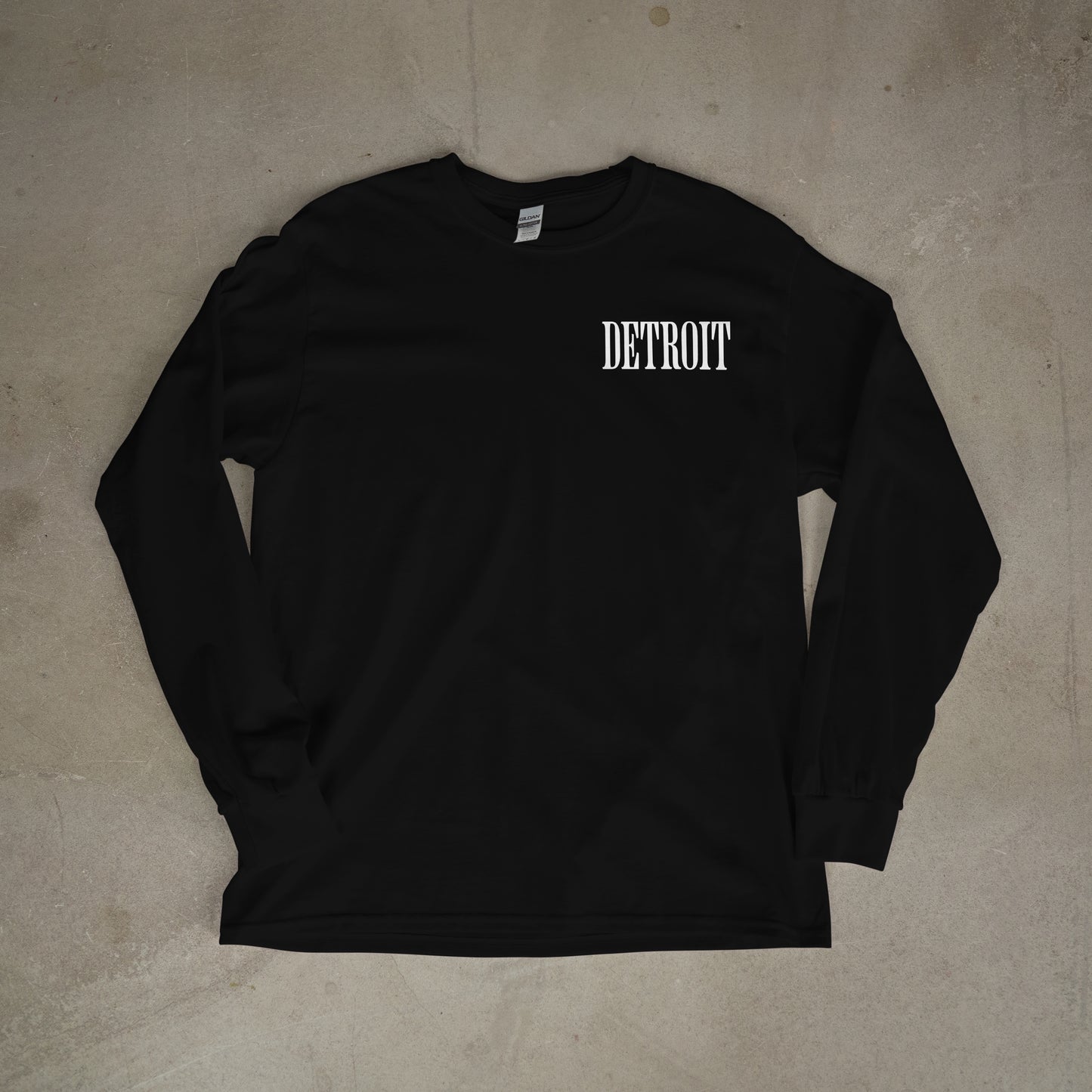 Detroit Essential Long Sleeve-Black